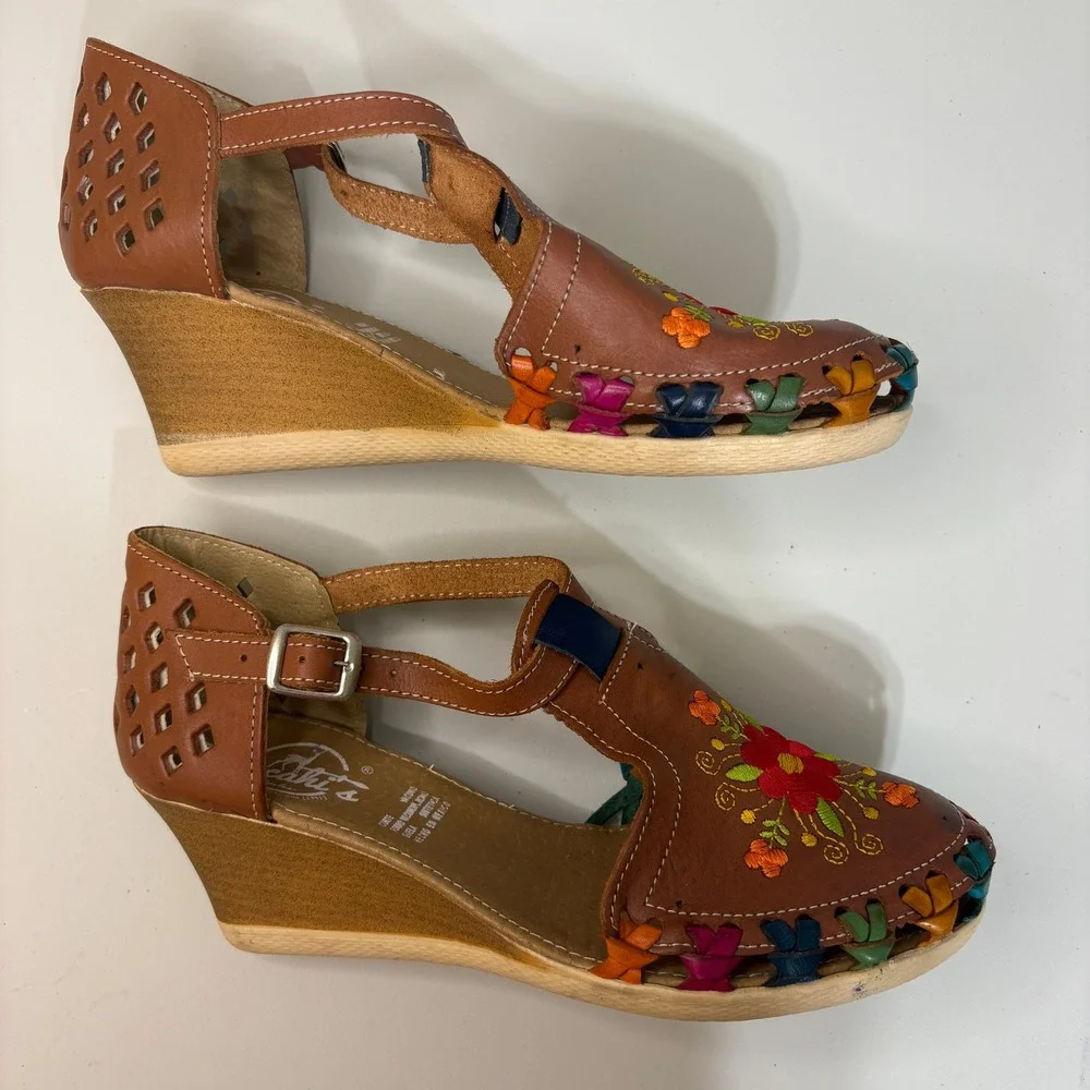 Cacahi's Mexican Huarache Wedge Sandal Sz 9 Tan Floral Strappy Shoe Boho Culture